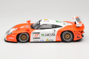 Porsche 911 GT1 Marlboro #17 E. Collard / M. Baldi FIA GT Championship 1997 UT Models 1:18 39722 Diecast — photo 4 of 8
