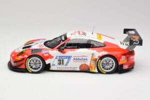 Porsche 911 GT3 R #31 Frikadelli Racing N. Siedler / M. Seefried 24 Hours Nürburgring 2018 Minichamps 1:18 153186931 Diecast — photo 3 of 6