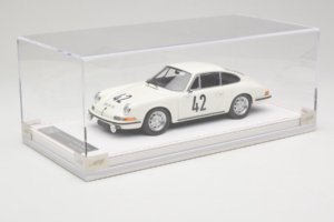 Porsche 911 S #42 R. Buchet / H. Linge Auguste Veuillet 24 Hours of Le Mans Class Winner 1967 IVY 1:18 REMC006 Resin — photo 2 of 6