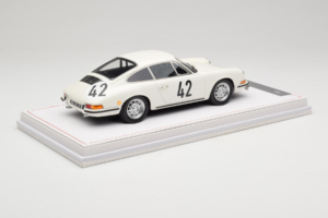 Porsche 911 S #42 R. Buchet / H. Linge Auguste Veuillet 24 Hours of Le Mans Class Winner 1967 IVY 1:18 REMC006 Resin — photo 3 of 6