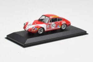 Porsche 911 S #82 Team Kremer Racing 1000km ADAC Neuhaus Class Winner 1971 Minichamps 1:43 400716882 Diecast — photo 2 of 4