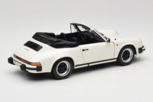 Porsche 911 SC Cabriolet White Minichamps 1:18 100063031 Diecast — photo 3 of 8