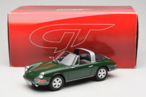 Porsche 911 F-Series Targa Green GT Spirit 1:18 GT001CS Resin — photo 6 of 6