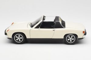 Porsche 914/6 Light Ivory AUTOart 1:18 77933 Diecast — photo 4 of 8