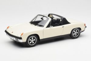 Porsche 914/6 Light Ivory AUTOart 1:18 77933 Diecast