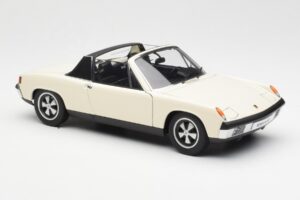 Porsche 914/6 Light Ivory AUTOart 1:18 77933 Diecast — photo 6 of 8