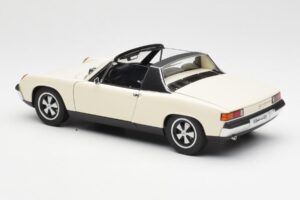 Porsche 914/6 Light Ivory AUTOart 1:18 77933 Diecast — photo 7 of 8