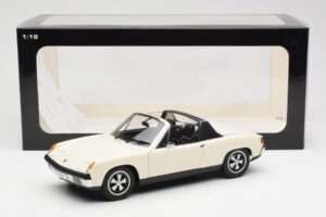 Porsche 914/6 Light Ivory AUTOart 1:18 77933 Diecast — photo 8 of 8
