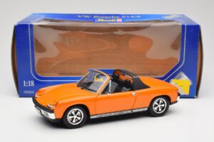 Porsche 914/6 Orange Revell 1:18 08864 Diecast — photo 8 of 8