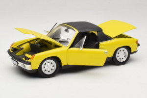 Porsche 914 Yellow Revell 1:18 8976 Diecast — photo 2 of 8