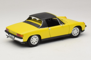 Porsche 914 Yellow Revell 1:18 8976 Diecast — photo 3 of 8