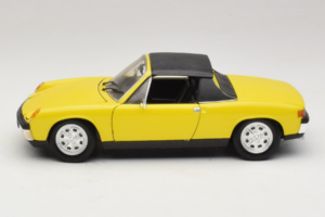 Porsche 914 Yellow Revell 1:18 8976 Diecast — photo 4 of 8
