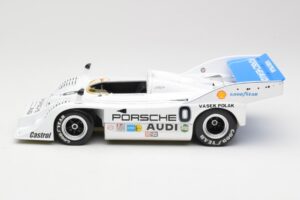 Porsche 917/10 #0 J. Scheckter Vasek Polak Racing Can-Am Championship 1973 Minichamps 1:18 155736500 Diecast — photo 3 of 6