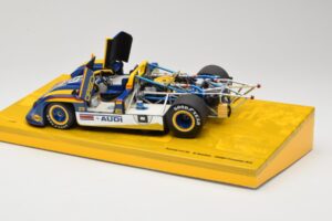 Porsche 917/30 #6 Penske Racing M. Donohue Can-Am Champion 1973 Minichamps 1:18 186736006 Diecast — photo 5 of 8
