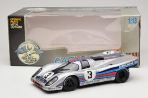 Porsche 917K #3 Martini V. Elford / G. van Lennep 12 Hours of Sebring Winner 1971 Eagles Race 1:18 905002 Diecast — photo 6 of 6