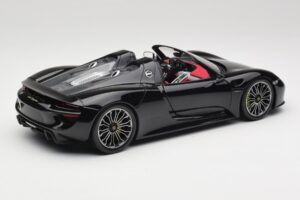 Porsche 918 Spyder Basalt Black Metallic Minichamps 1:18 110062431 Diecast — photo 3 of 8