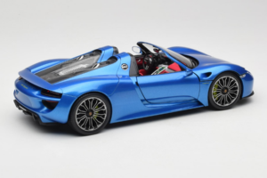 Porsche 918 Spyder Blue Metallic Minichamps 1:18 110062432 Diecast — photo 3 of 8