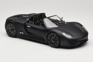 Porsche 918 Spyder Matte Black Minichamps 1:18 110060031 Diecast — photo 6 of 8