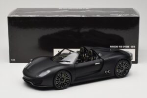 Porsche 918 Spyder Matte Black Minichamps 1:18 110060031 Diecast — photo 8 of 8