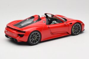 Porsche 918 Spyder Red Minichamps 1:18 110062435 Diecast — photo 3 of 8