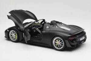Porsche 918 Spyder Weissach Package Matt Black Minichamps 1:18 110062444 Diecast — photo 5 of 8