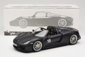 Porsche 918 Spyder Weissach Package Matt Black Minichamps 1:18 110062444 Diecast — photo 8 of 8
