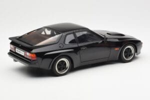 Porsche 924 Carrera GT Black AUTOart 1:18 78001 Diecast — photo 3 of 8