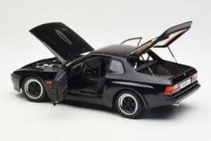 Porsche 924 Carrera GT Black AUTOart 1:18 78001 Diecast — photo 5 of 8