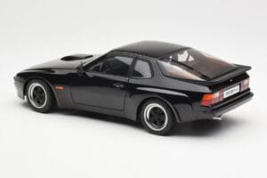 Porsche 924 Carrera GT Black AUTOart 1:18 78001 Diecast — photo 7 of 8