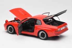 Porsche 924 Carrera GT Guards Red AUTOart 1:18 78003 Diecast — photo 5 of 8