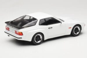 Porsche 924 Carrera GT White MCG 1:18 MCG18197 Diecast — photo 2 of 6