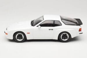 Porsche 924 Carrera GT White MCG 1:18 MCG18197 Diecast — photo 3 of 6