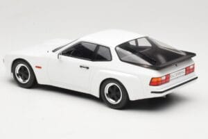 Porsche 924 Carrera GT White MCG 1:18 MCG18197 Diecast — photo 5 of 6