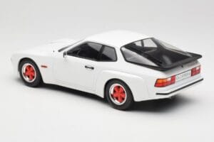 Porsche 924 Carrera GT White & Red Wheels MCG 1:18 MCG18303 Diecast — photo 5 of 6