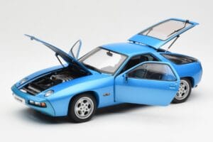 Porsche 928 Blue AUTOart 1:18 77901 Diecast — photo 2 of 8