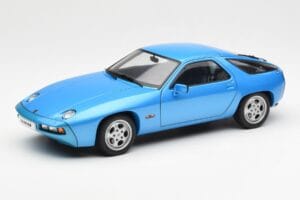 Porsche 928 Blue AUTOart 1:18 77901 Diecast