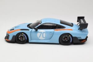Porsche 935/19 Grello 77 Motorsport Gulf Minichamps 1:18 155067570 Diecast — photo 5 of 6