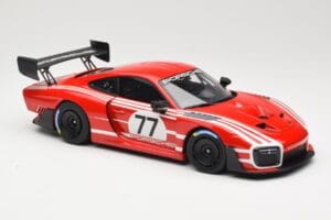 Porsche 935/19 Red With White Stripes Minichamps 1:18 155067577 Diecast — photo 4 of 6