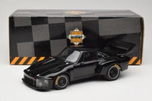 Porsche 935 Turbo Group 5 1976 Exoto 1:18 18101 Diecast — photo 8 of 8