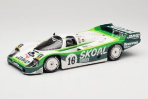 Porsche 956L #16 Skoal Bandit G. Edwards / D. Sears / M. Bleekemolen 24 Hours of Le Mans 1983 Minichamps 1:18 183836916 Dieca