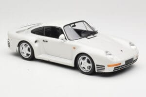 Porsche 959 White Metallic Minichamps 1:18 155066206 Diecast — photo 4 of 6
