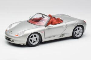 Porsche Boxster 986 Silver Maisto 1:18 37800-M3 Diecast