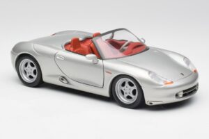 Porsche Boxster 986 Silver Maisto 1:18 37800-M3 Diecast — photo 6 of 8