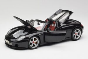 Porsche Carrera GT Black Maisto 1:18 36665 Diecast — photo 2 of 8