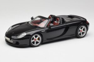 Porsche Carrera GT Black Maisto 1:18 36665 Diecast
