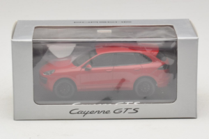 Porsche Cayenne 958 GTS Red Minichamps 1:43 WAP0200070E Diecast — photo 5 of 5