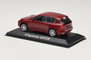 Porsche Cayenne 955 GTS Red With Silver Wheels Minichamps 1:43 WAP02000818 Diecast — photo 3 of 4