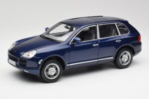Porsche Cayenne S 9PA Dark Sea Blue Metallic Maisto 1:18 31635 Diecast