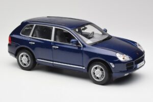 Porsche Cayenne S 9PA Dark Sea Blue Metallic Maisto 1:18 31635 Diecast — photo 6 of 8