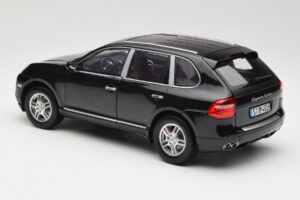 Porsche Cayenne Turbo 957 Black Norev 1:18 WAP02112317 Diecast — photo 7 of 8